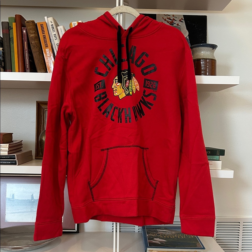 Chicago Blackhawks Fanatics Men’s Large Hoodie Red Great Condition!